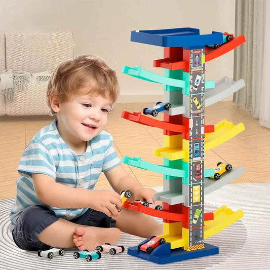 Montessori bilbana för barn – färgglad flervånings glidbana med miniatyrbilar