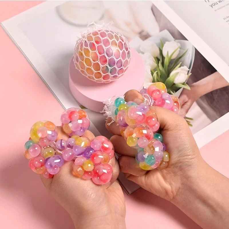 Rainbow Bead Stress Ball – färgglad och rolig klämleksak