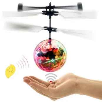 Mini helikopter med LED-ljus och sensorstyrning